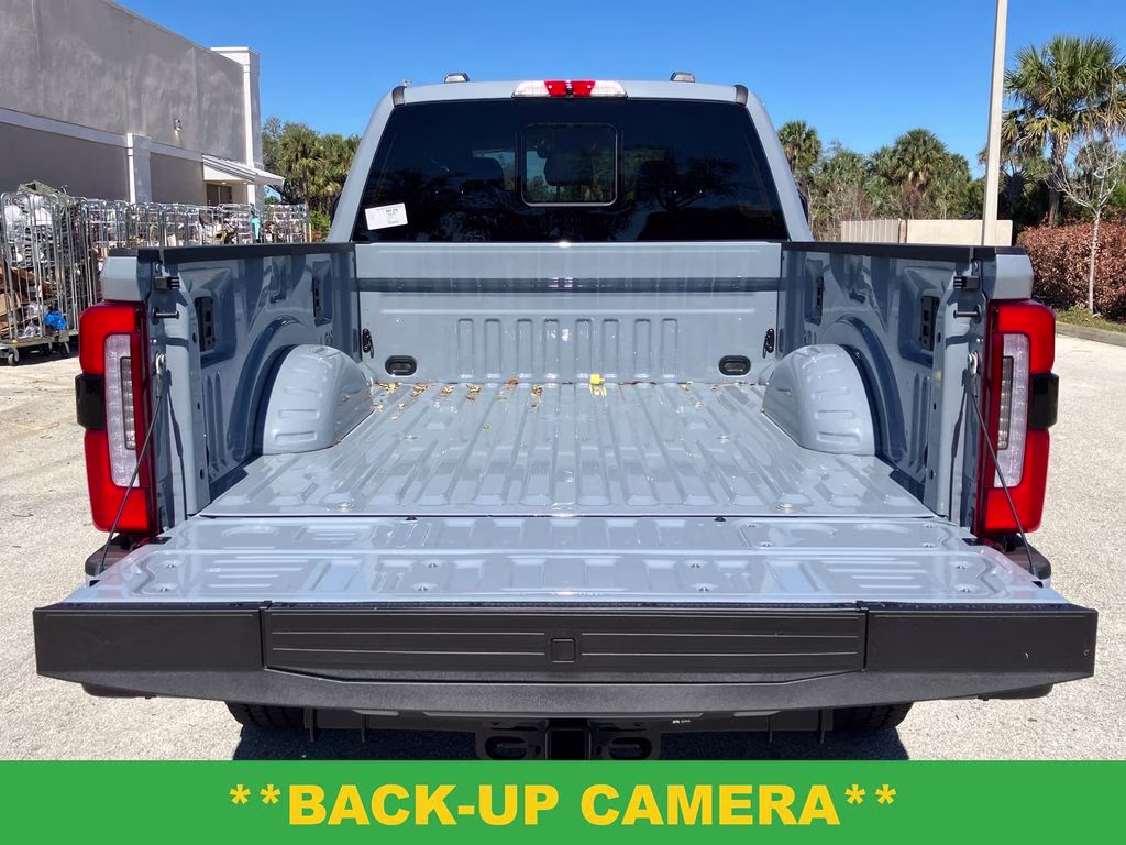 2026 Glacier Gray Metallic TriCoat Ford Super Duty F-350 SRW Platinum 4X4 Truck