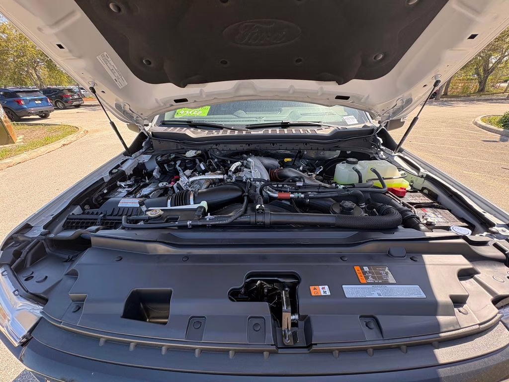 2026 Glacier Gray Metallic TriCoat Ford Super Duty F-350 SRW Platinum 4X4 Truck