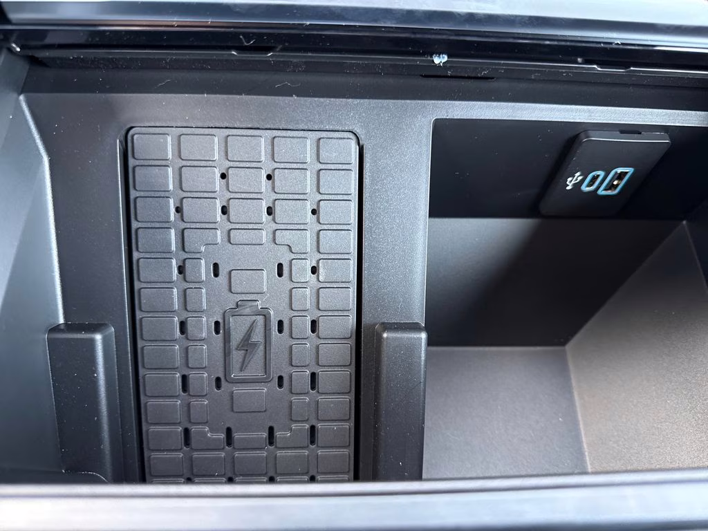 2026 Avalanche Ford Super Duty F-350 SRW Platinum 4X4 Truck