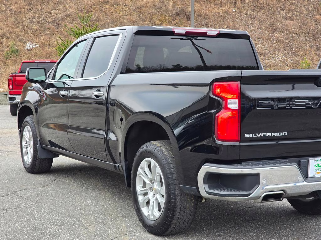 2022 Black Chevrolet Silverado 1500 LTZ 4X4 Truck
