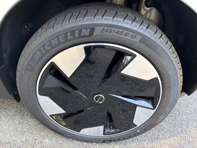 2026 Crystal White Volvo EX30 Twin Motor Plus AWD SUV