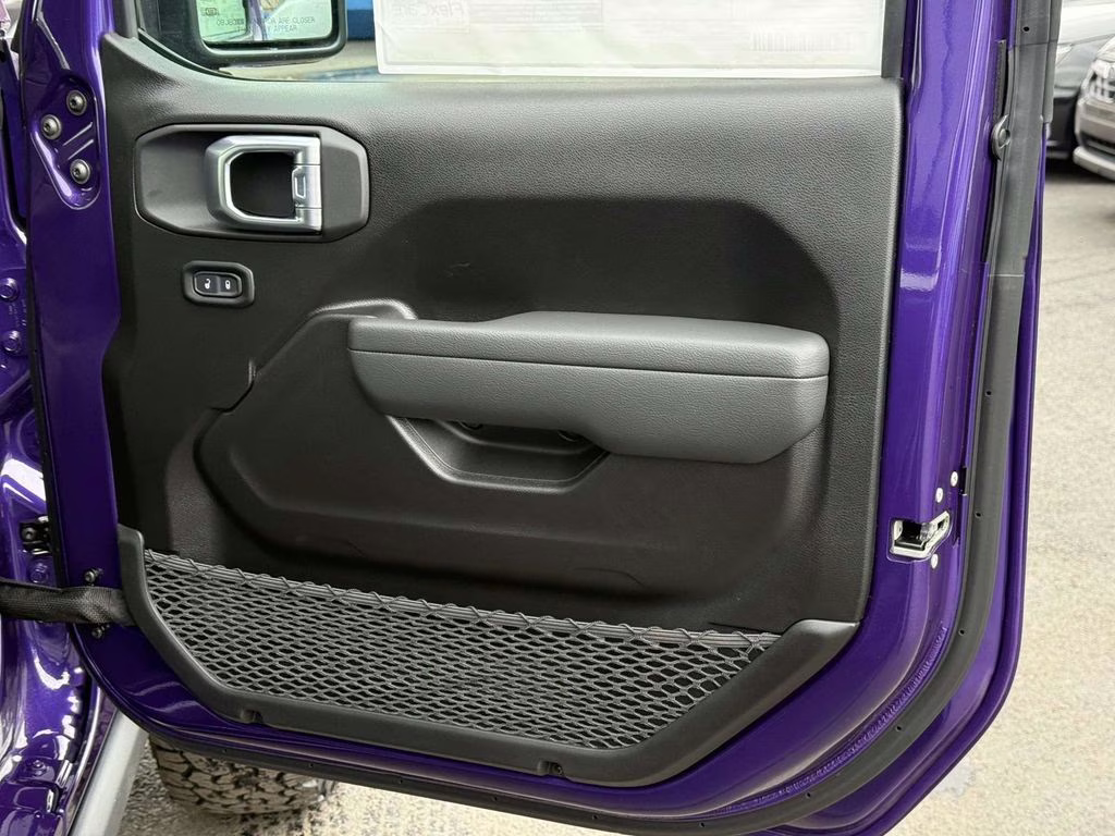 2026 Reign Jeep Wrangler Rubicon 4X4 SUV