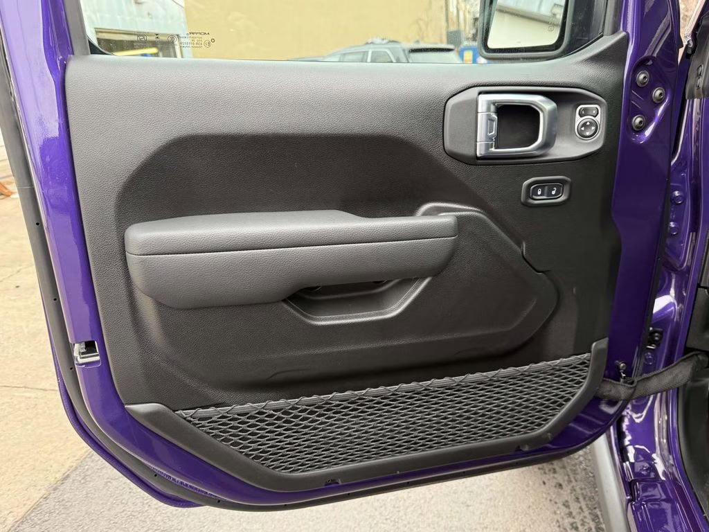 2026 Reign Jeep Wrangler Rubicon 4X4 SUV