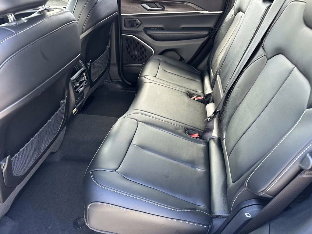 2026 Bright White Clearcoat Jeep Grand Cherokee Limited 4X4 SUV