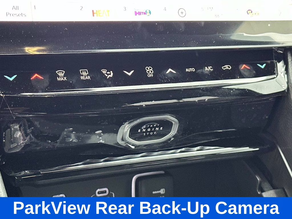 2026 Diamond Black Crystal Pearlcoat Jeep Grand Cherokee Limited 4X4 SUV