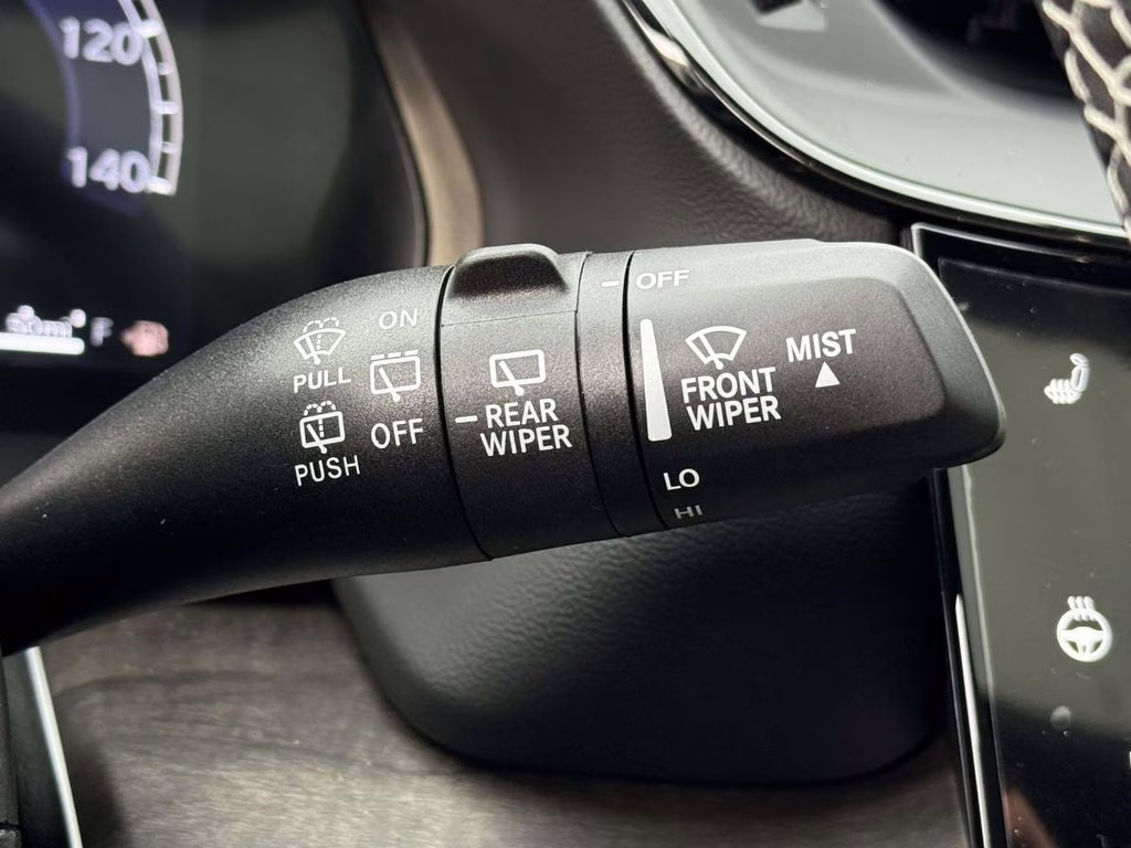 2026 Bright White Clearcoat Jeep Grand Cherokee L Laredo 4X4 SUV