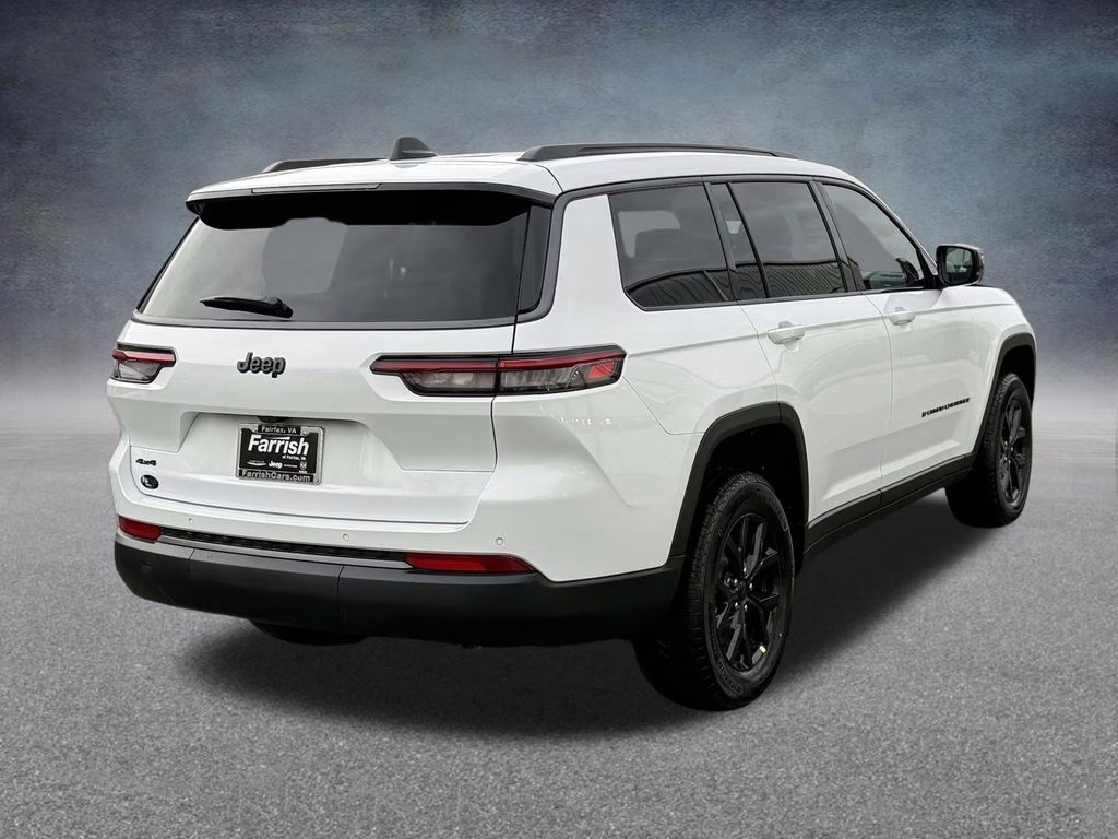 2026 Bright White Clearcoat Jeep Grand Cherokee L Laredo 4X4 SUV