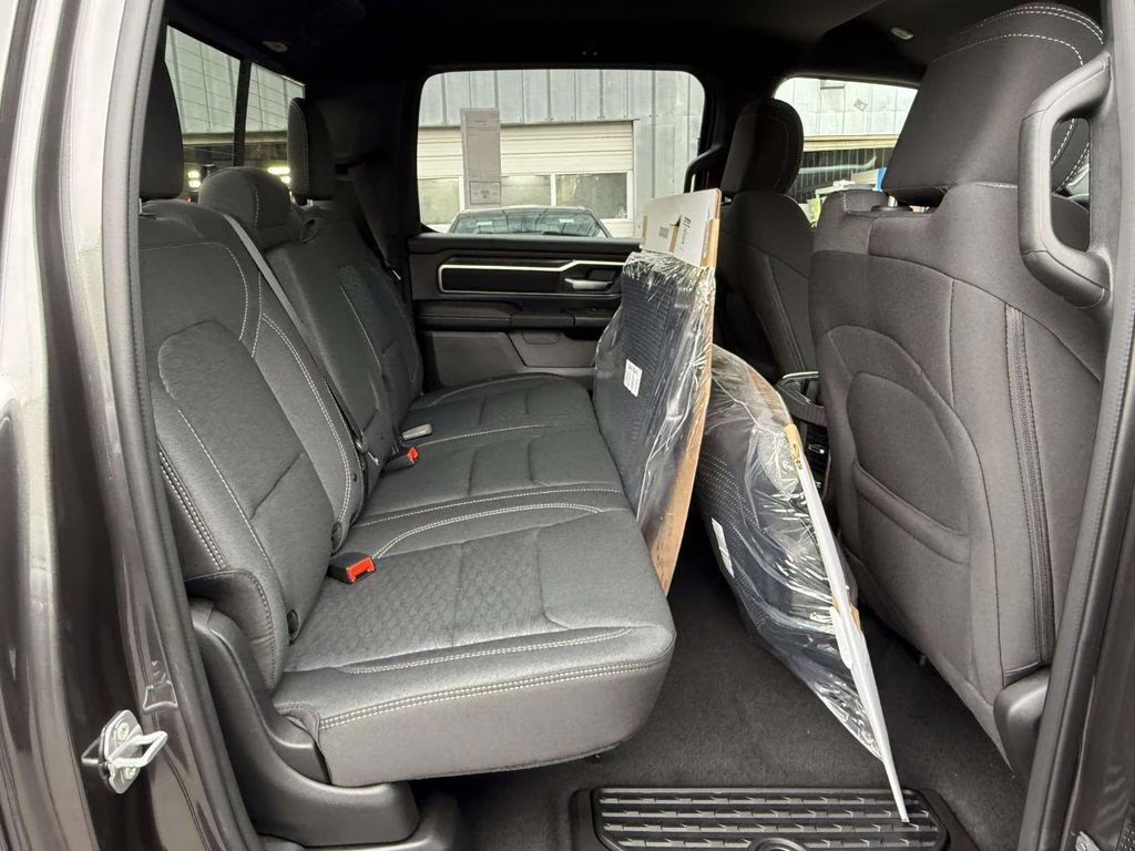 2026 Granite Crystal Metallic Clearcoat Ram 1500 Big Horn/Lone Star 4X4 Truck