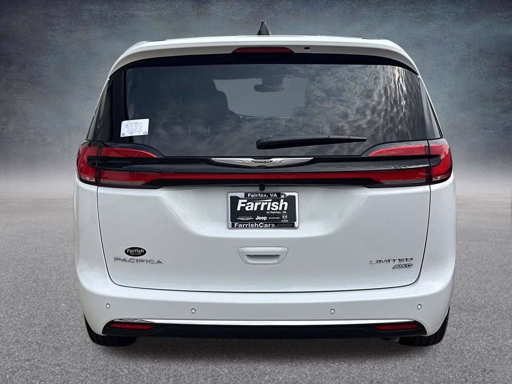2026 Bright White Clearcoat Chrysler Pacifica Limited AWD Van