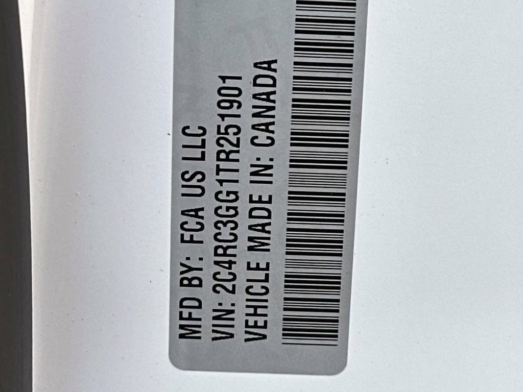 2026 Bright White Clearcoat Chrysler Pacifica Limited AWD Van