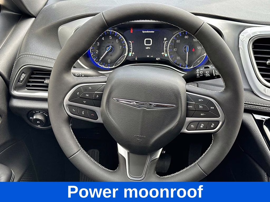 2026 Bright White Clearcoat Chrysler Pacifica Limited AWD Van