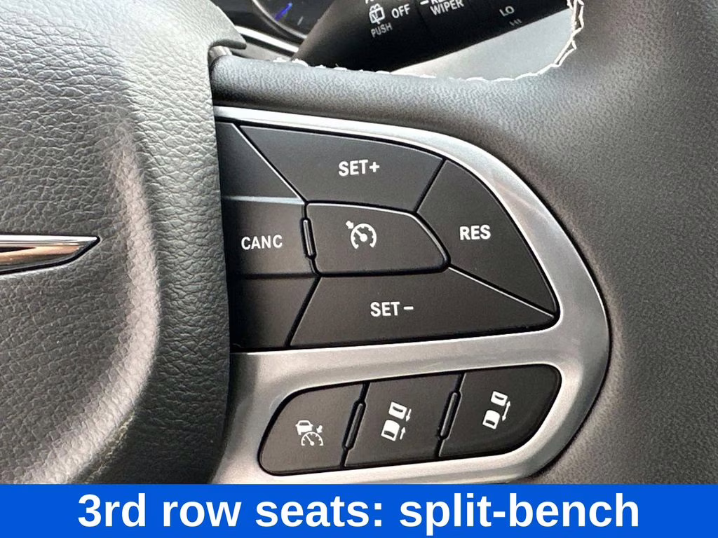 2026 Bright White Clearcoat Chrysler Pacifica Limited AWD Van