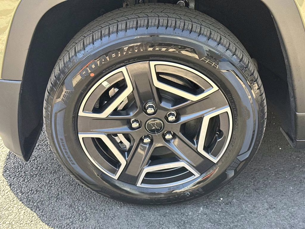 2026 '41 Jeep Cherokee Laredo 4X4 SUV