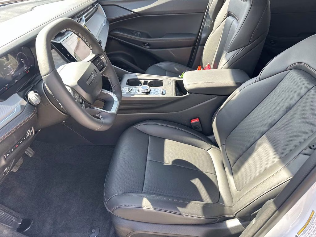 2026 Bright White Clearcoat Jeep Cherokee Limited 4X4 SUV