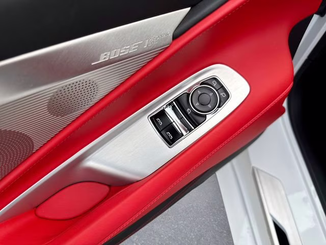 2026 Arctic White Chevrolet Corvette Stingray 3LT RWD Coupe