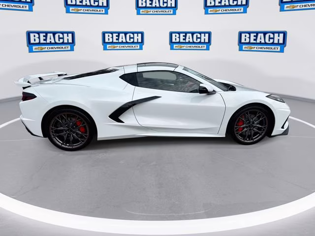 2026 Arctic White Chevrolet Corvette Stingray 3LT RWD Coupe