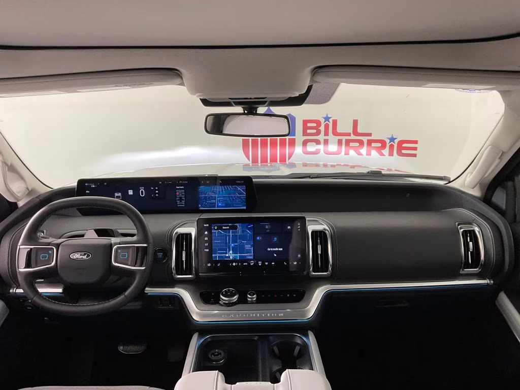 2026 White Metallic Ford Expedition Platinum 4X4 SUV