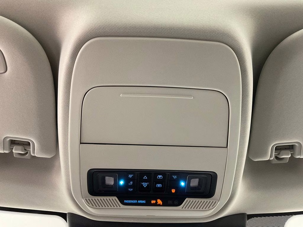 2026 White Metallic Ford Expedition Platinum 4X4 SUV