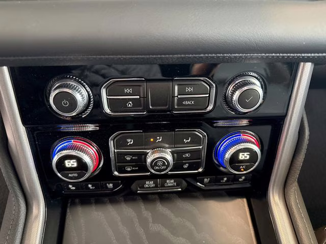 2024 Volcanic Red GMC Yukon Denali 4X4 SUV