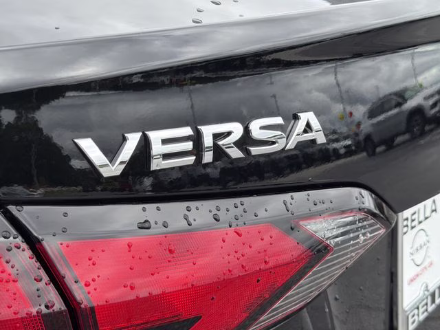 2025 Super Black Metallic Nissan Versa 1.6 S FWD Sedan