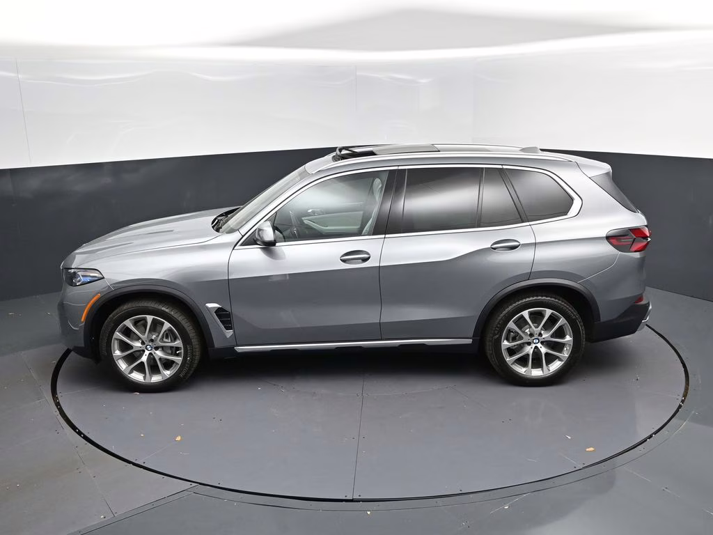 2026 Skyscraper Grey Metallic BMW X5 sDrive40i RWD SUV