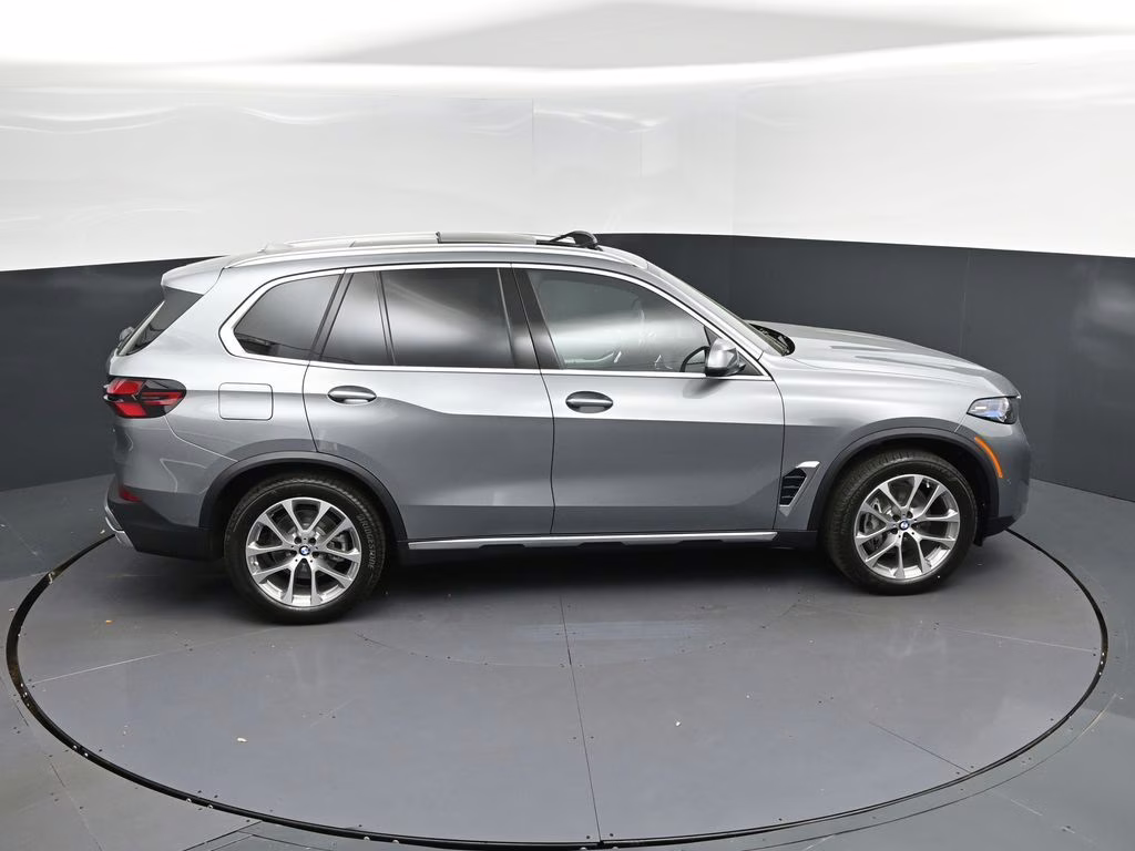 2026 Skyscraper Grey Metallic BMW X5 sDrive40i RWD SUV