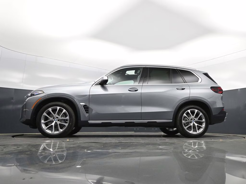 2026 Skyscraper Grey Metallic BMW X5 sDrive40i RWD SUV