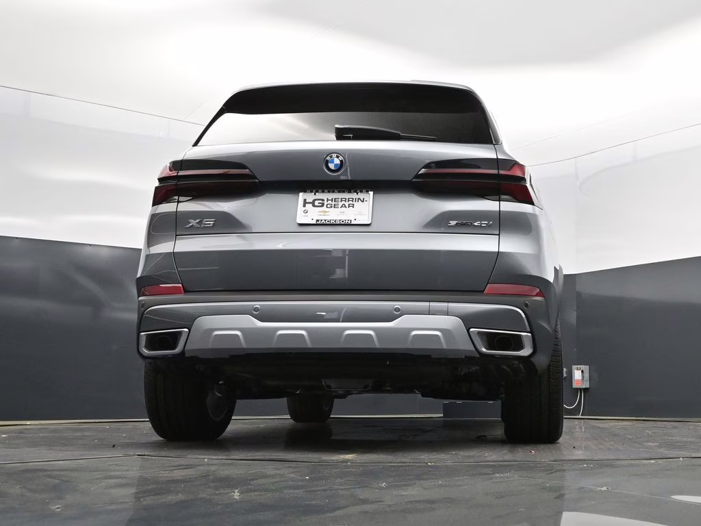 2026 Skyscraper Grey Metallic BMW X5 sDrive40i RWD SUV