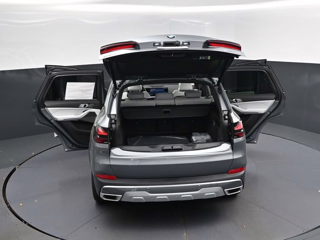 2026 Skyscraper Grey Metallic BMW X5 sDrive40i RWD SUV