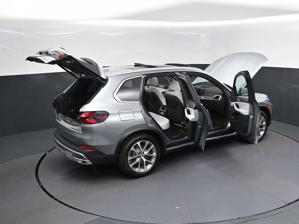 2026 Skyscraper Grey Metallic BMW X5 sDrive40i RWD SUV