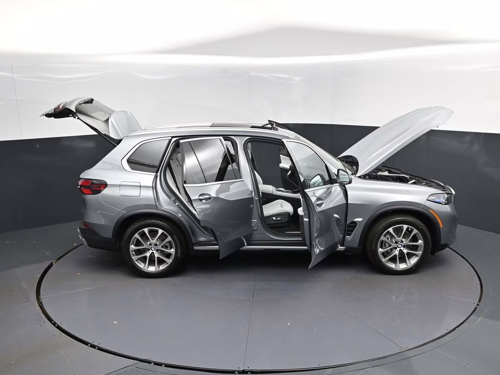 2026 Skyscraper Grey Metallic BMW X5 sDrive40i RWD SUV