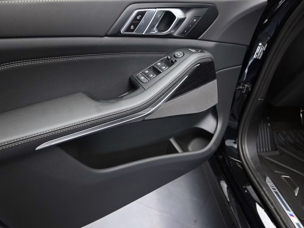 2026 Black Sapphire Metallic BMW X5 sDrive40i RWD SUV