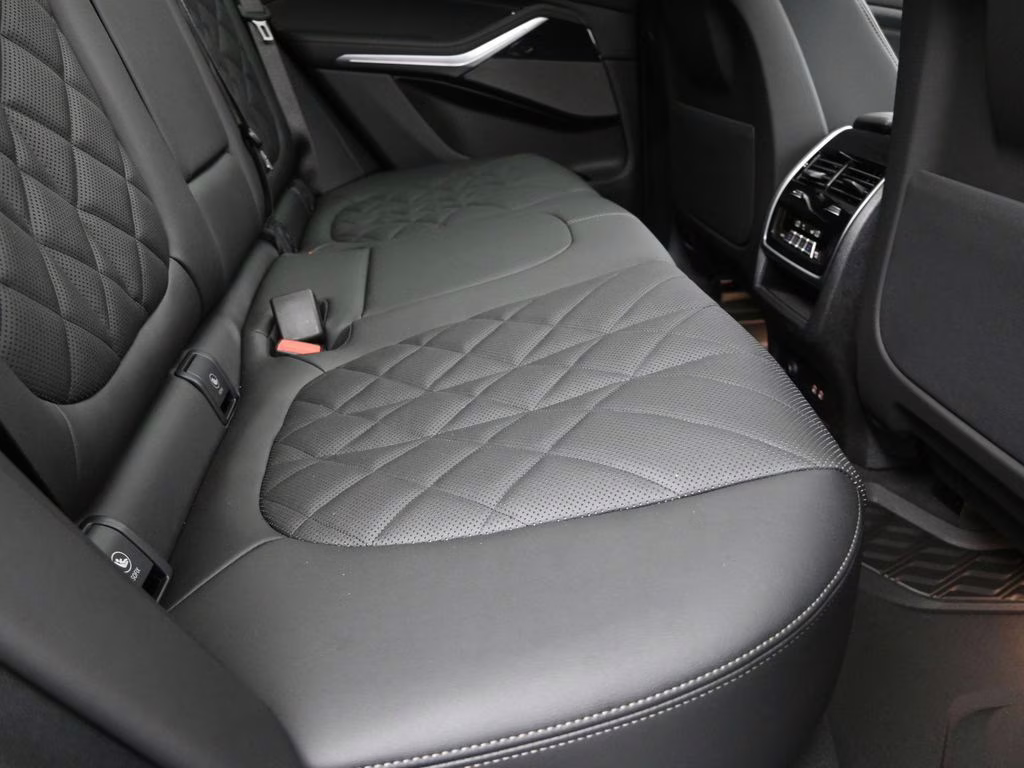 2026 Black Sapphire Metallic BMW X5 sDrive40i RWD SUV
