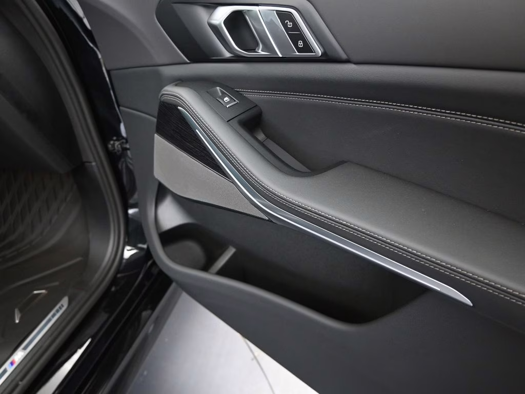 2026 Black Sapphire Metallic BMW X5 sDrive40i RWD SUV