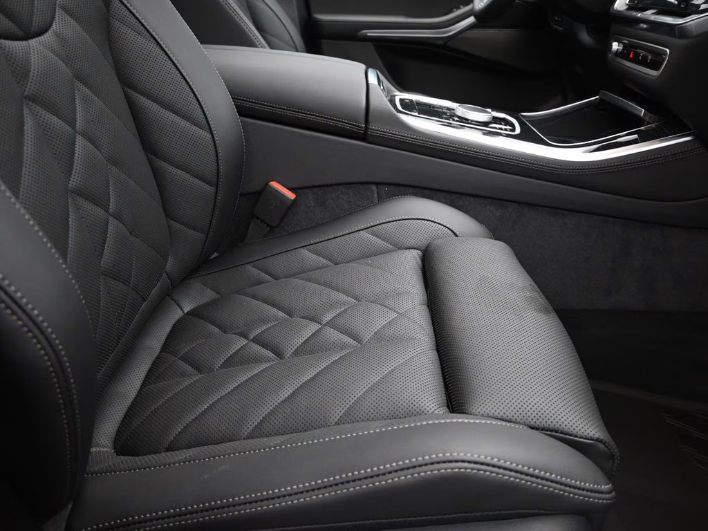 2026 Black Sapphire Metallic BMW X5 sDrive40i RWD SUV