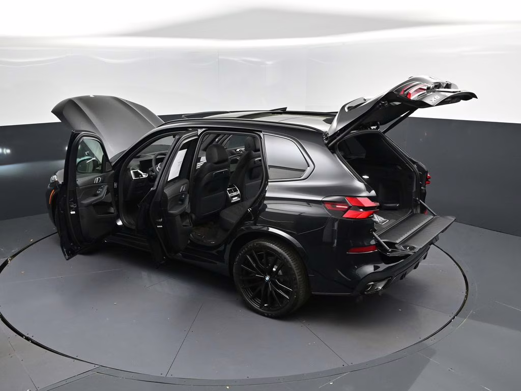 2026 Black Sapphire Metallic BMW X5 sDrive40i RWD SUV