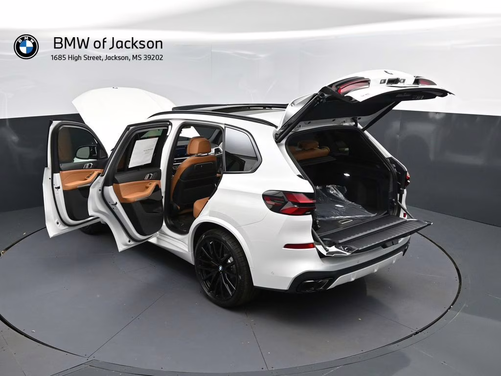 2026 Mineral White Metallic BMW X5 M60i AWD SUV