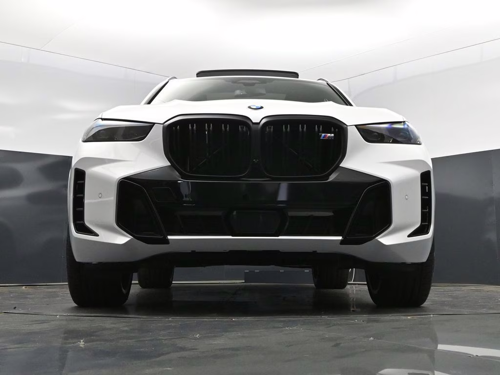 2026 Mineral White Metallic BMW X5 M60i AWD SUV