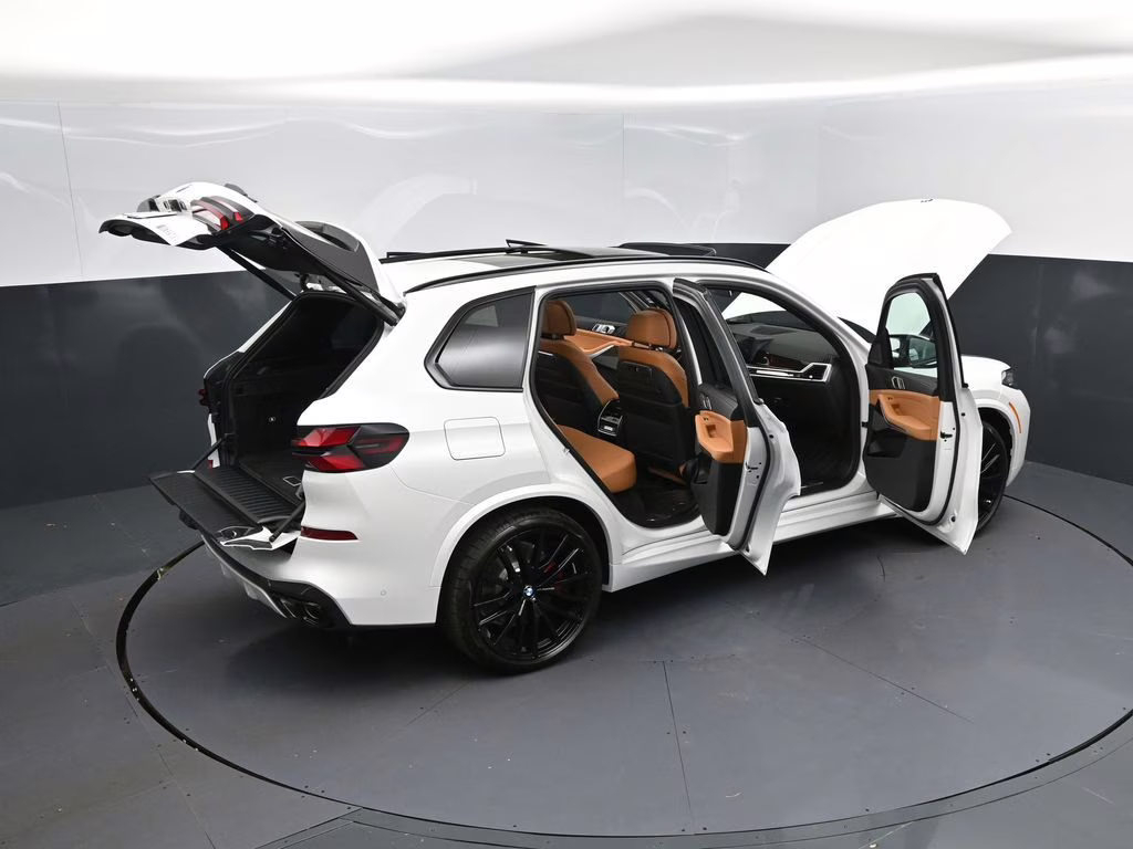 2026 Mineral White Metallic BMW X5 M60i AWD SUV