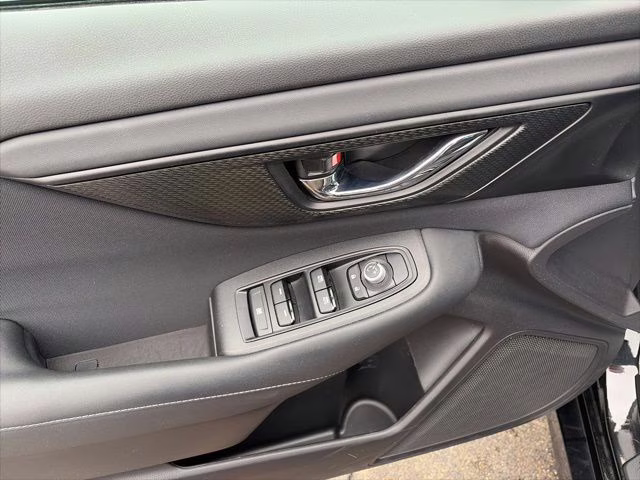 2023 Crystal Black Silica Subaru Legacy Premium AWD Sedan