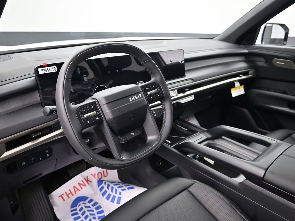 2027 Glacial White Pearl Kia Telluride LX FWD SUV