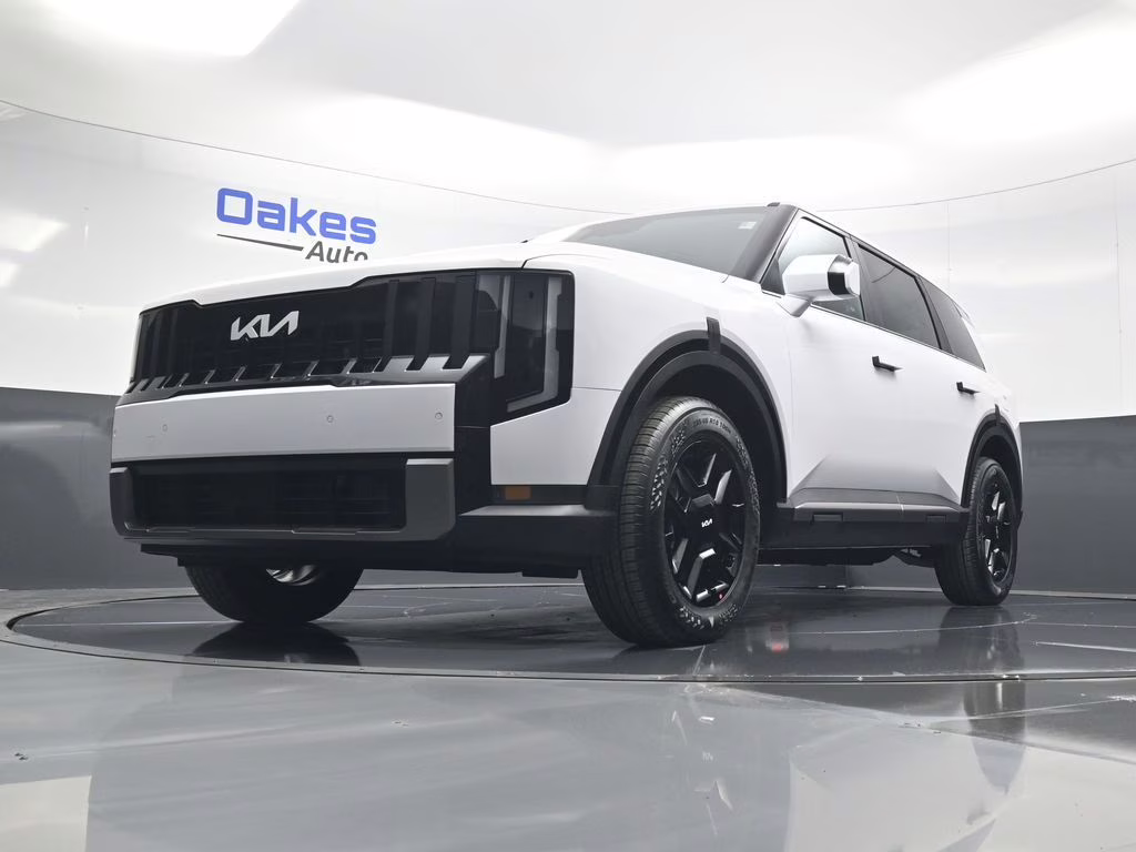 2027 Glacial White Pearl Kia Telluride LX FWD SUV