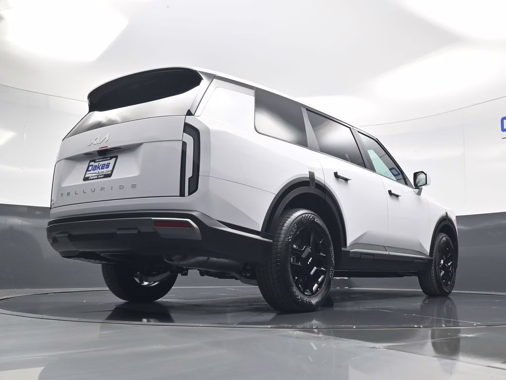 2027 Glacial White Pearl Kia Telluride LX FWD SUV
