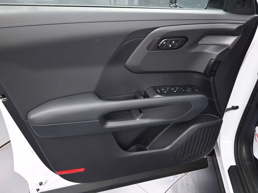 2027 Glacial White Pearl Kia Telluride X-Line EX AWD SUV