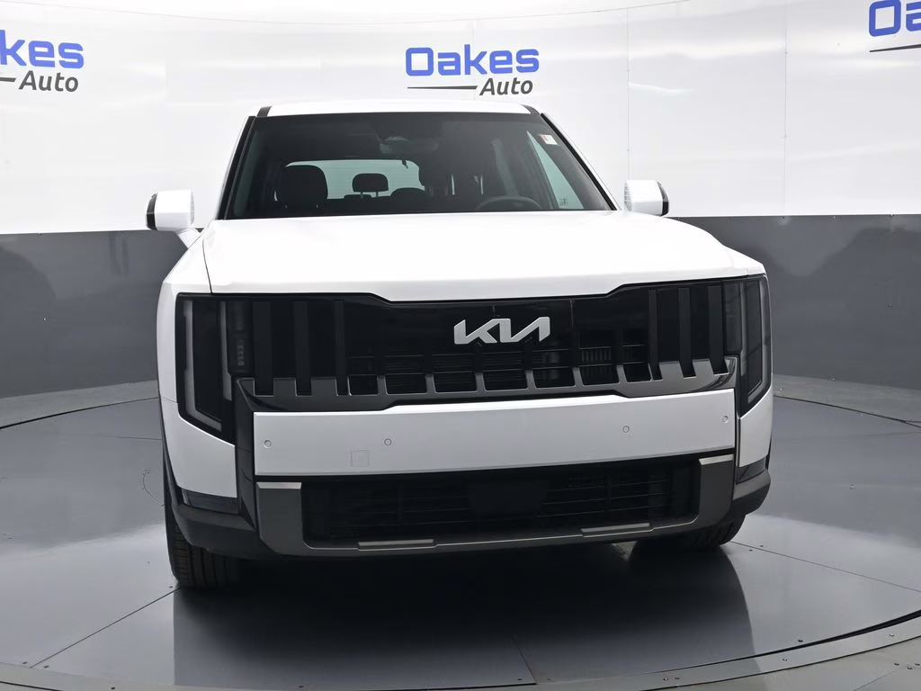 2027 Glacial White Pearl Kia Telluride LX FWD SUV