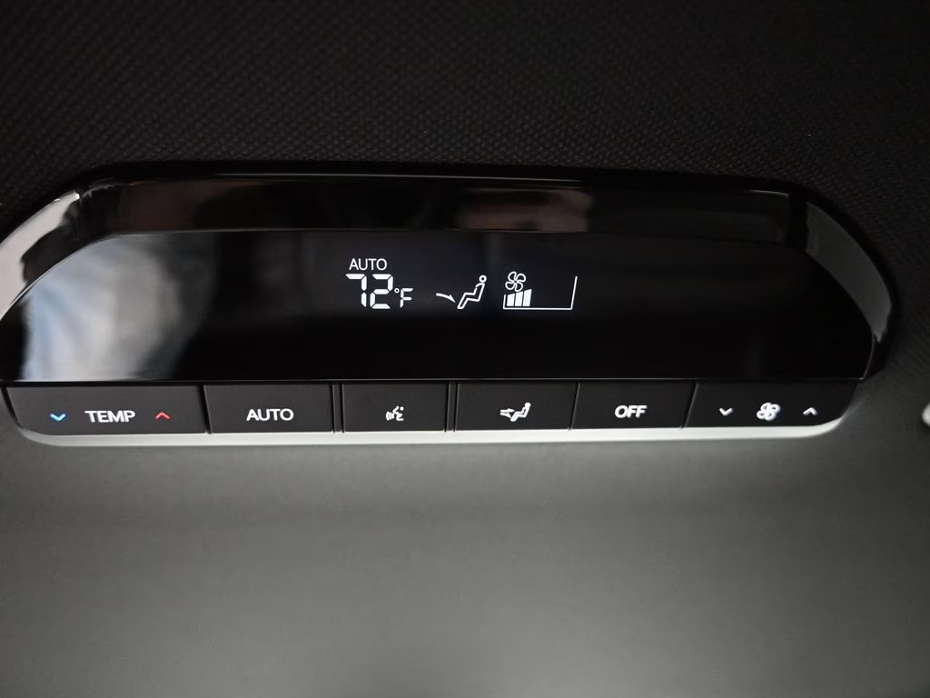 2027 Glacial White Pearl Kia Telluride LX FWD SUV