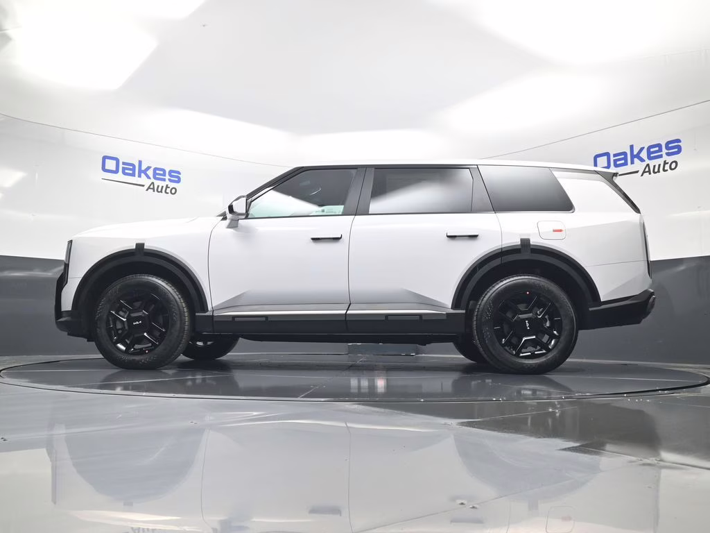 2027 Glacial White Pearl Kia Telluride LX FWD SUV