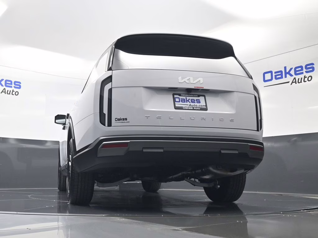 2027 Glacial White Pearl Kia Telluride LX FWD SUV