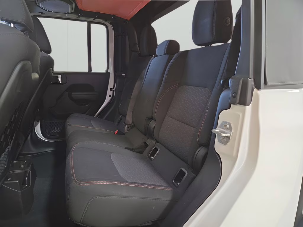 2023 Bright White Clearcoat Jeep Gladiator Mojave 4X4 Truck