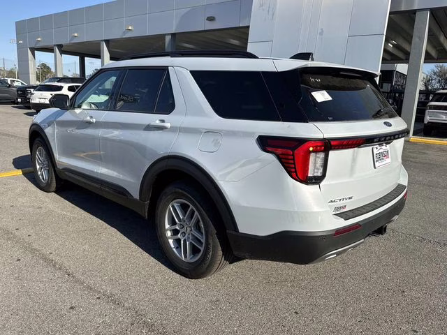 2026 Ford Explorer Active RWD SUV